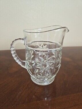 Vintage Anchor Hocking Glass Pint Pitcher Early American Prescut Starburst Clear